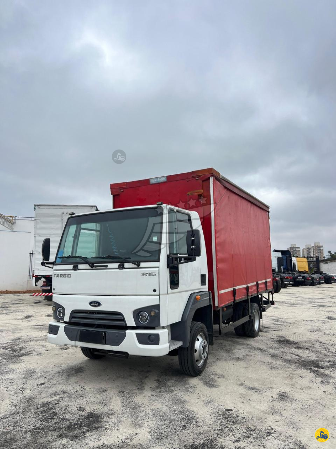 CAMINHAO FORD CARGO 816 Baú Sider 3/4 4x2 Pegasus Comercial GUARULHOS SÃO PAULO SP